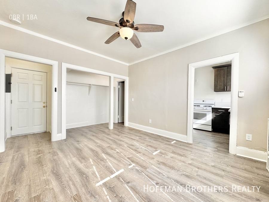 Apartment for rent at 1802 N La Brea Ave #107, Los Angeles, CA 90046