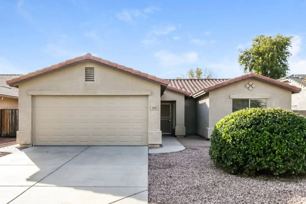 House for rent at 9283 W Mission Lane, Peoria, AZ 85345