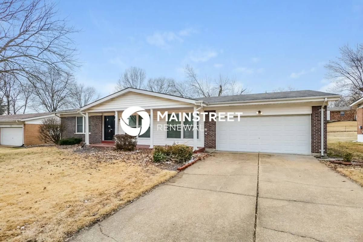 House for rent at 13905 Invicta Dr, Florissant, MO 63034