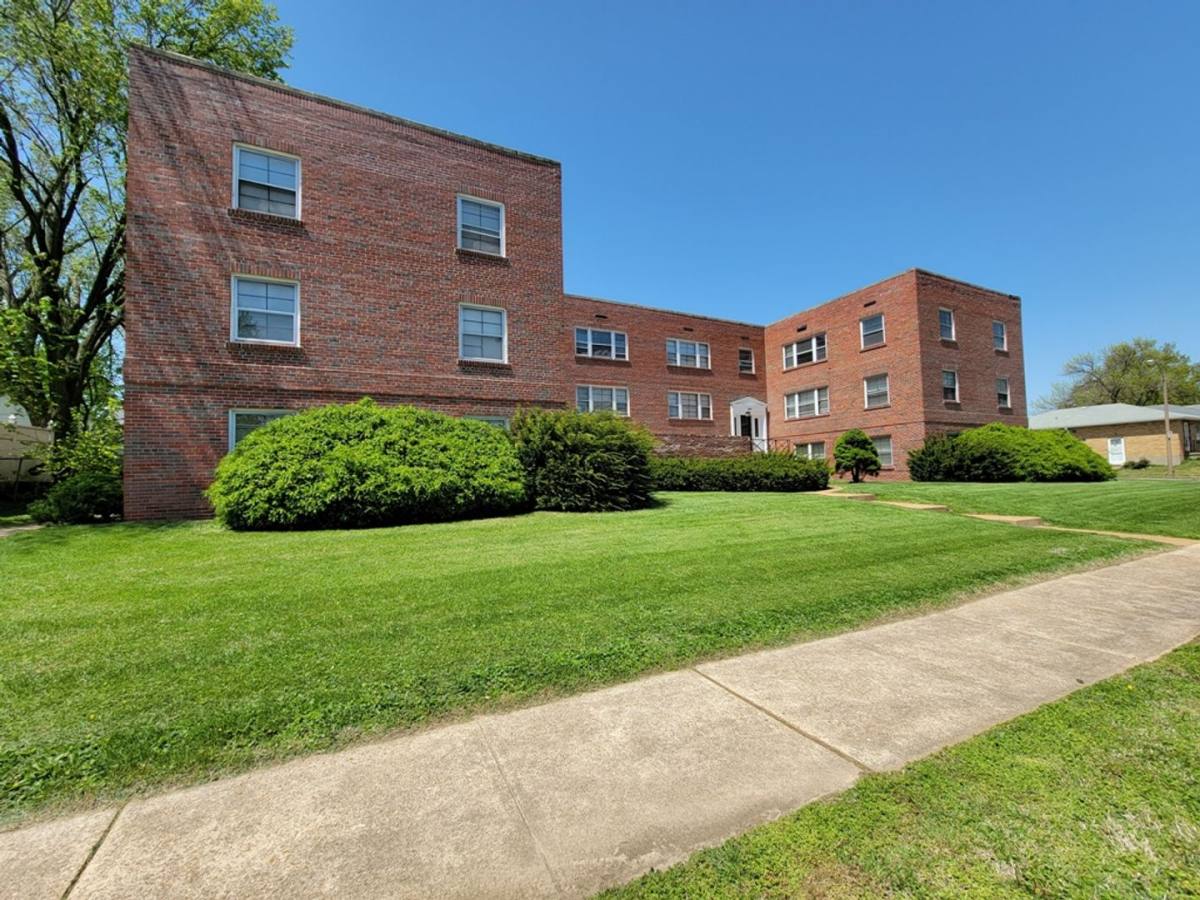 Apartment for rent at 3429-3433 Sublette Ave, Saint Louis, MO 63139