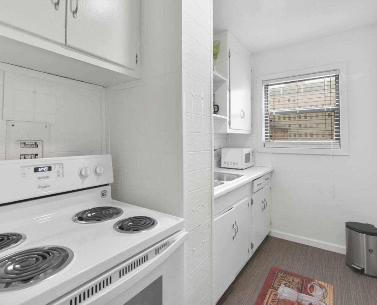 Apartment for rent at 1230 Pendleton St, Columbia, SC 29201