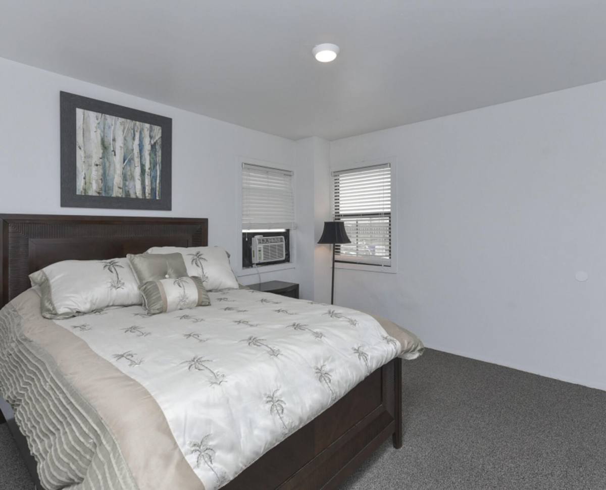 Apartment for rent at 1230 Pendleton St, Columbia, SC 29201