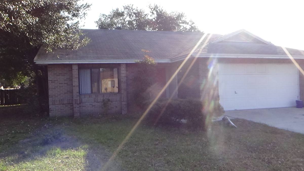 House for rent at 6121 Odom Rd, Lakeland, FL 33809