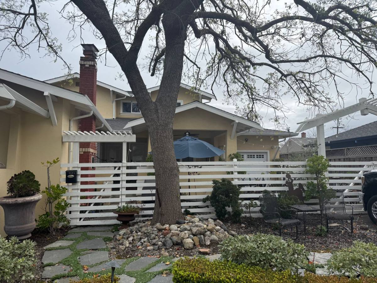 Apartment for rent at 962 S G St, Livermore, CA 94551