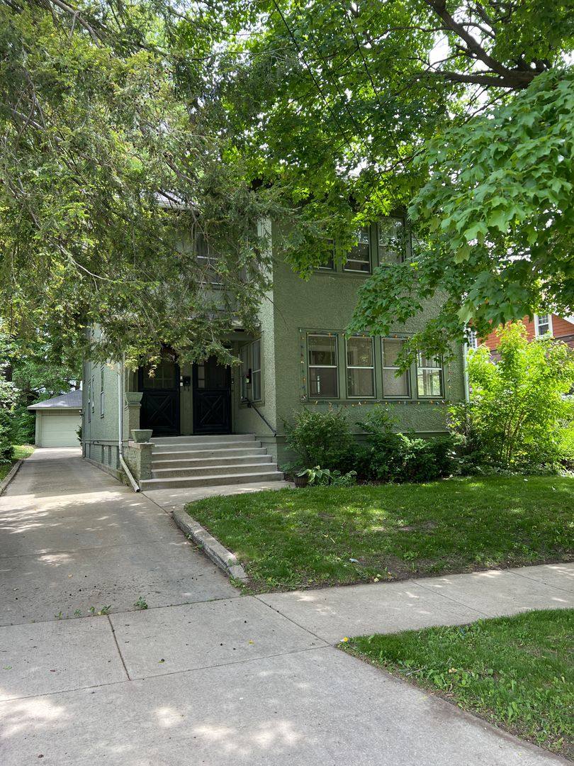 Apartment for rent at 124 S Gardiner Ave, Rockford, IL 61104