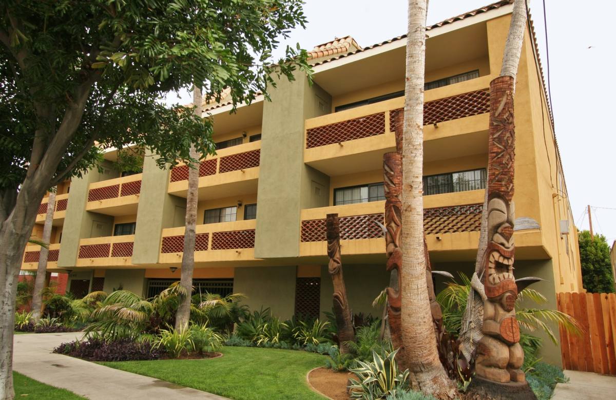 Apartment for rent at 1245 E 3rd St, Long Beach, CA 90802