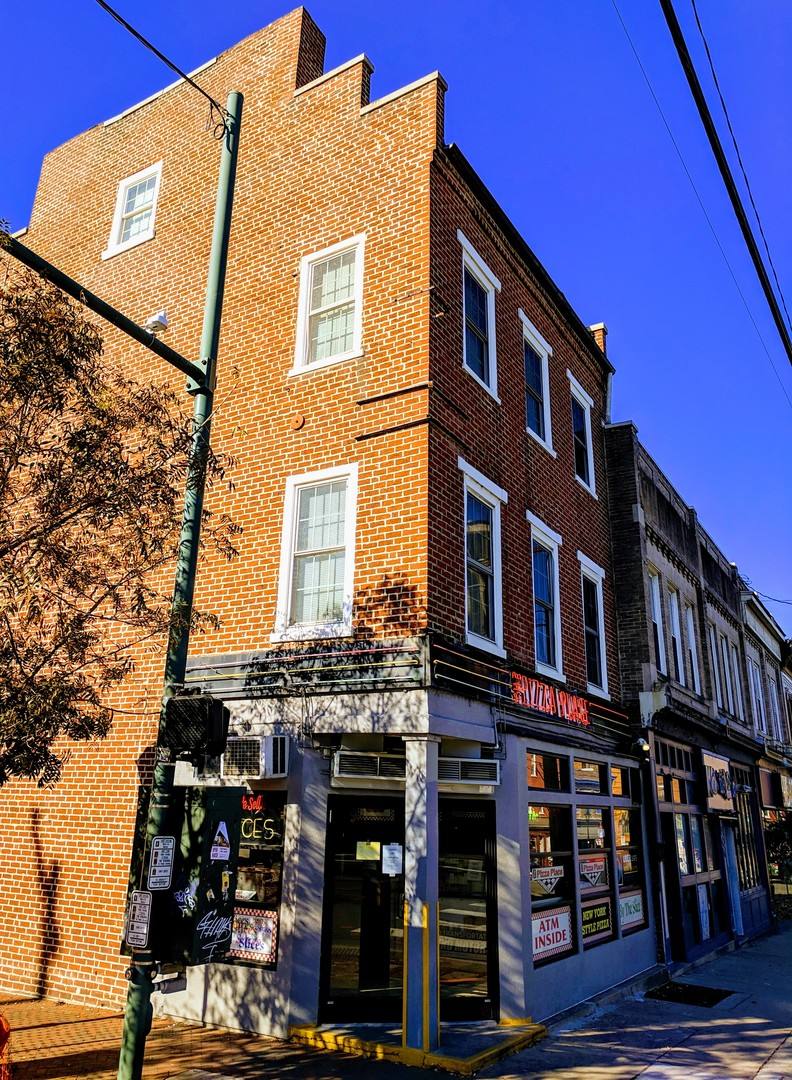 Apartment for rent at 1731 E Main St, Richmond, VA 23223