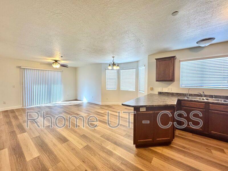 Apartment for rent at 8229 S Resaca Dr #D8, Sandy, UT 84070