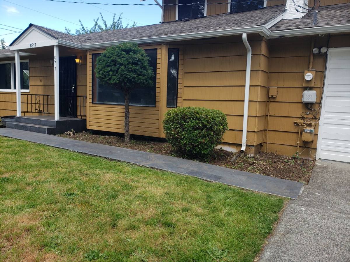 House for rent at 8517 Berkeley Ave SW, Lakewood, WA 98498