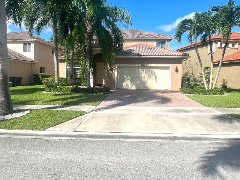 House for rent at 4475 Banyan Trails Dr, Pompano Beach, FL 33073