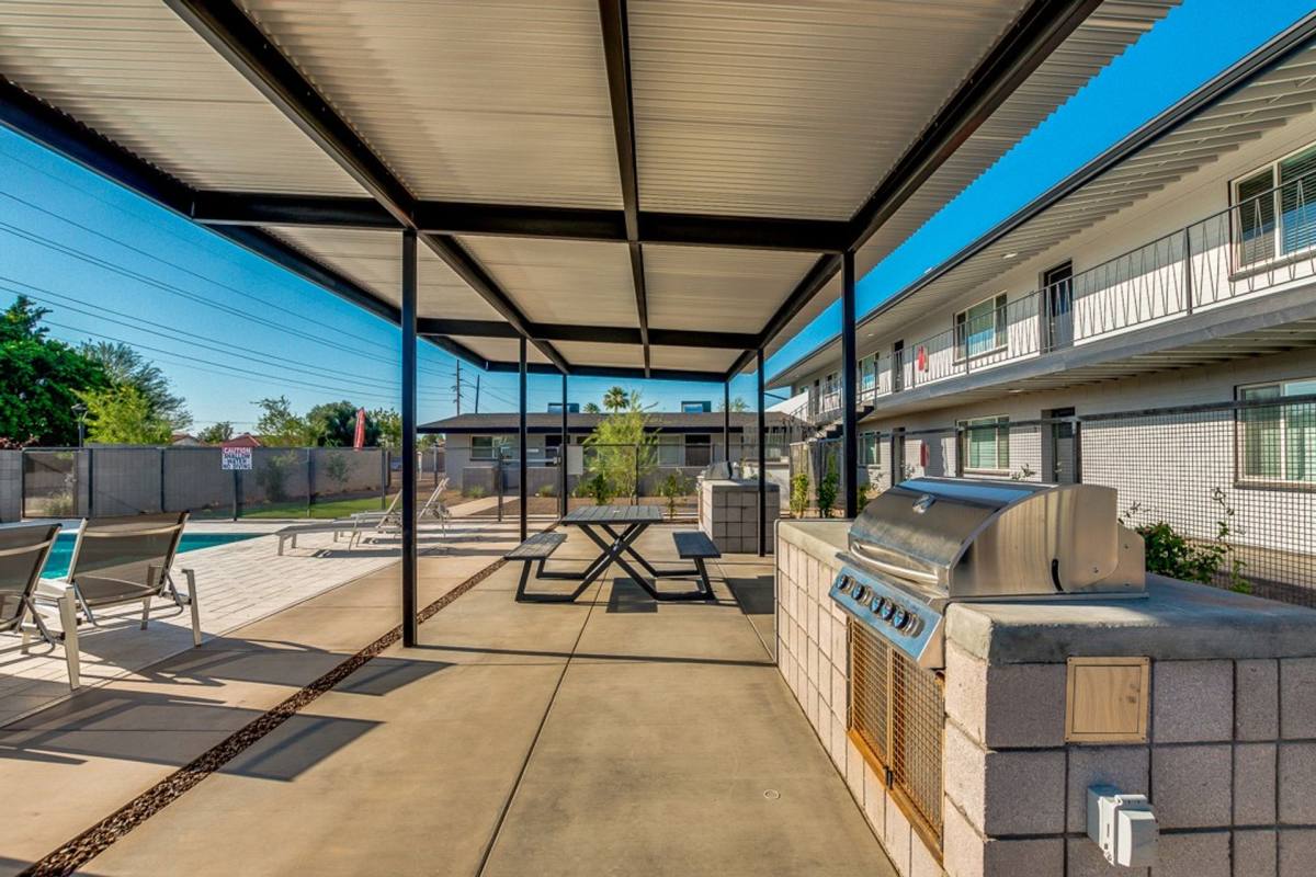Apartment for rent at 1707 N 18th St, Phoenix, AZ 85006