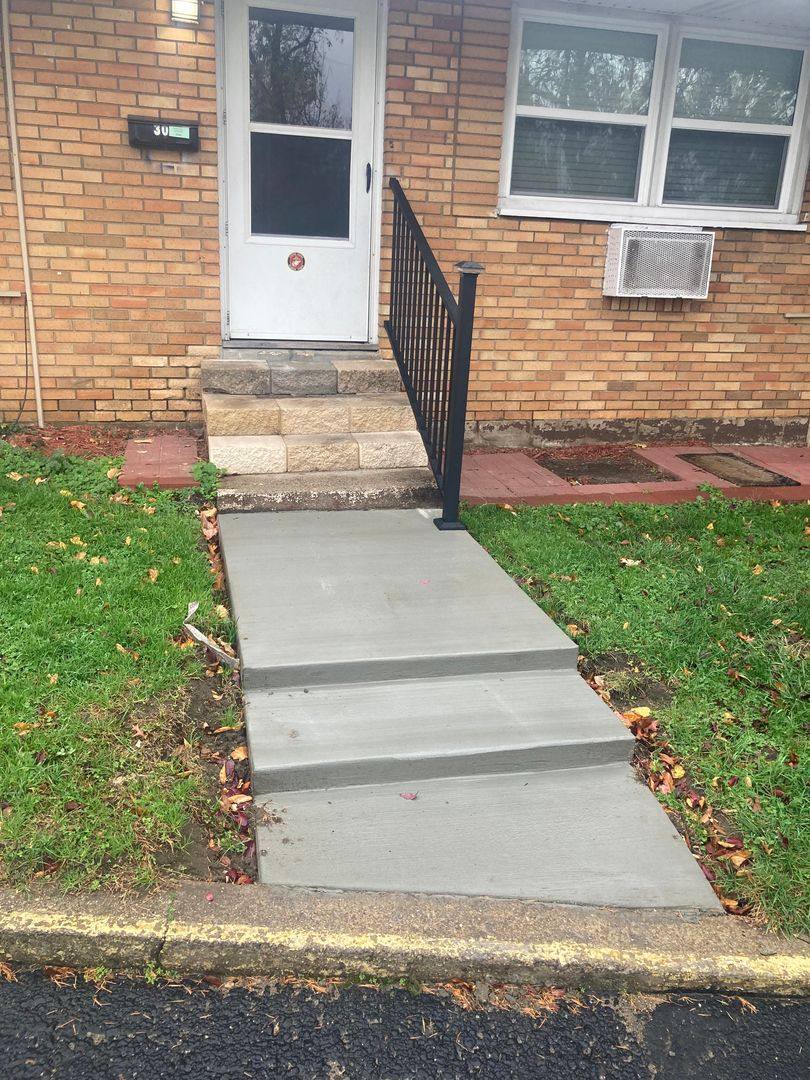 Apartment for rent at 7559 Mentor Ave, Mentor, OH 44060