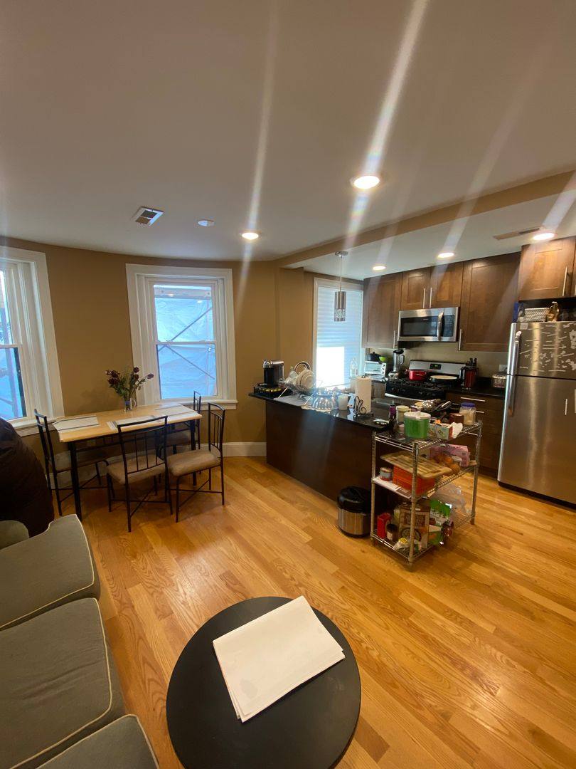 Apartment for rent at 33 Linden St, Brookline, MA 02445