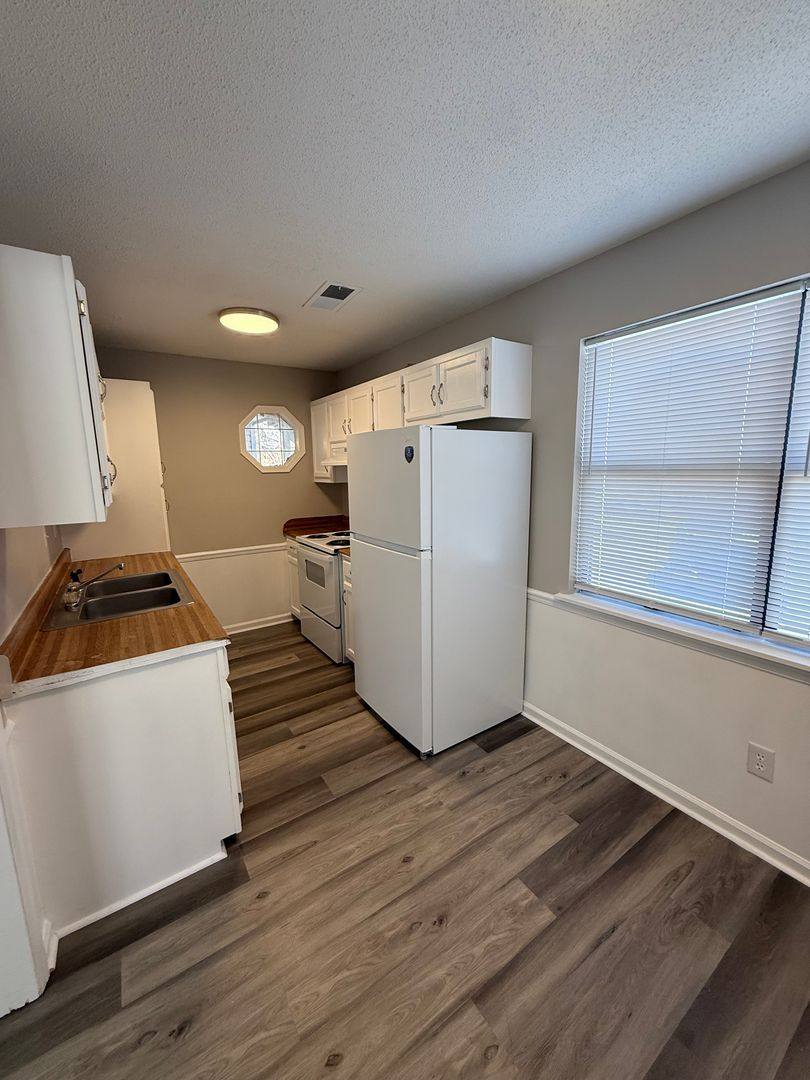 Apartment for rent at 1809 O'Rorke Lane SW, Decatur, AL 35603