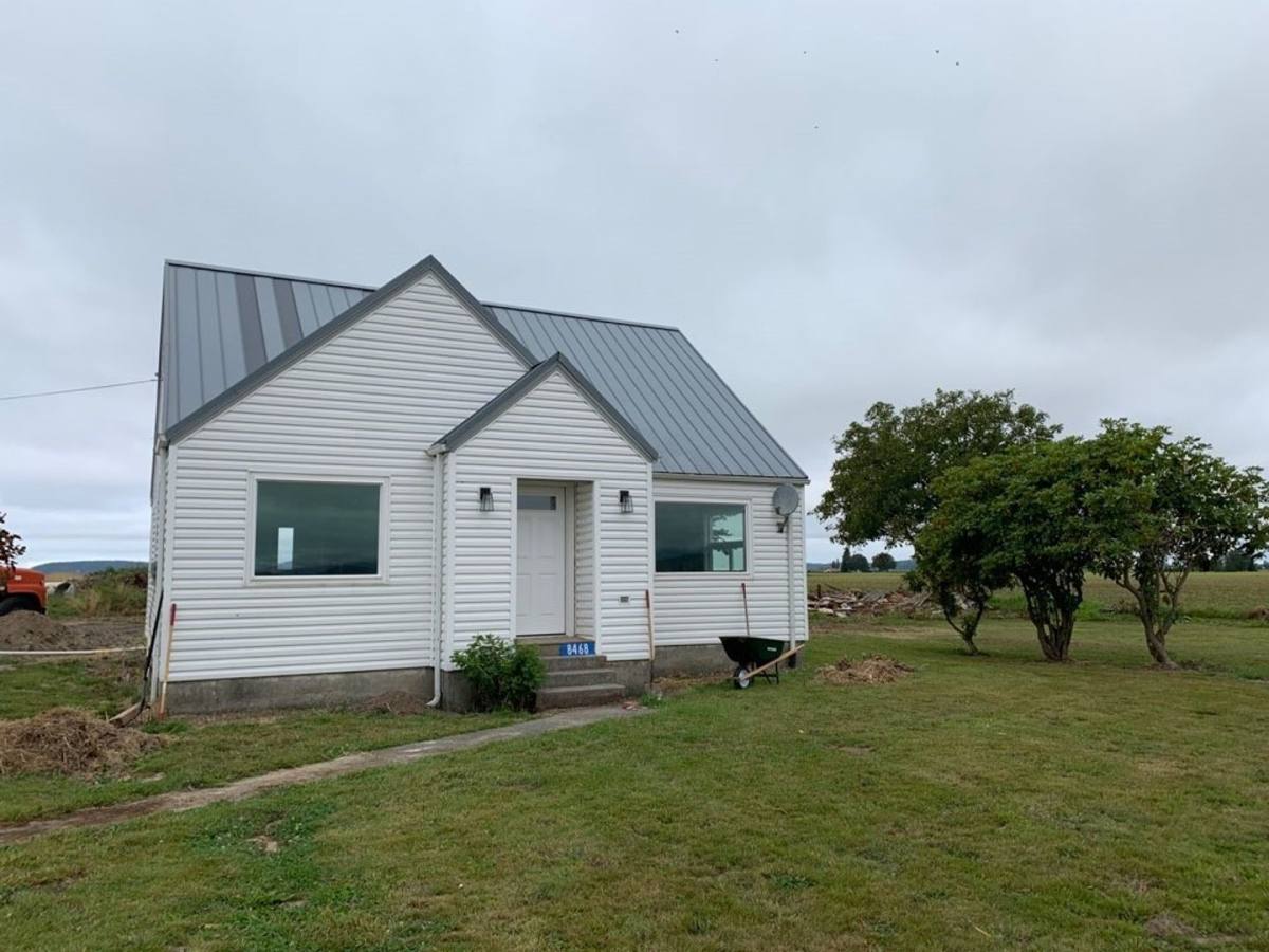 House for rent at 8468 Farm To Market Rd, Bow, WA 98232