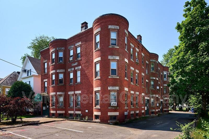Apartment for rent at 18 Orchard St #B3, Northampton, MA 01060