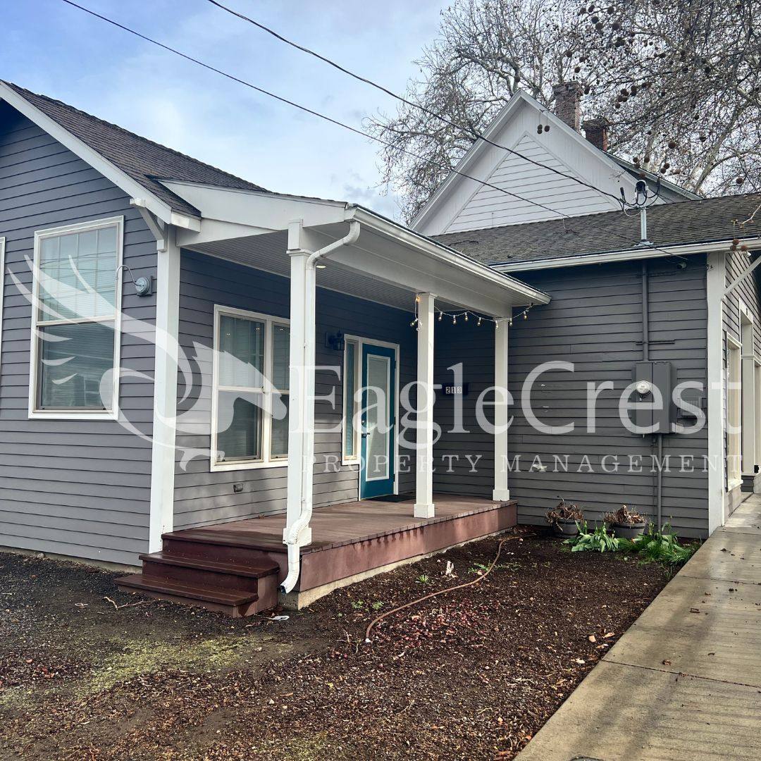 House for rent at 213 S 4th Ave, Walla Walla, WA 99362