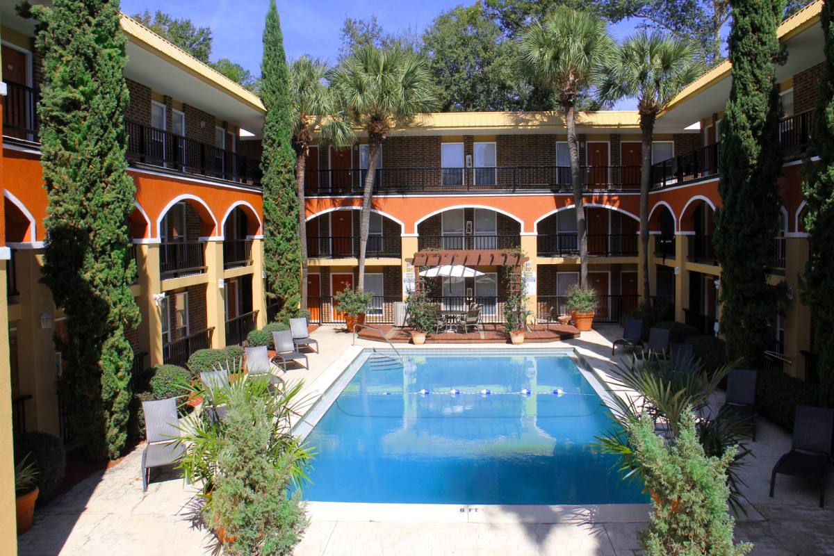 Apartment for rent at 511 N Woodward Ave, Tallahassee, FL 32304