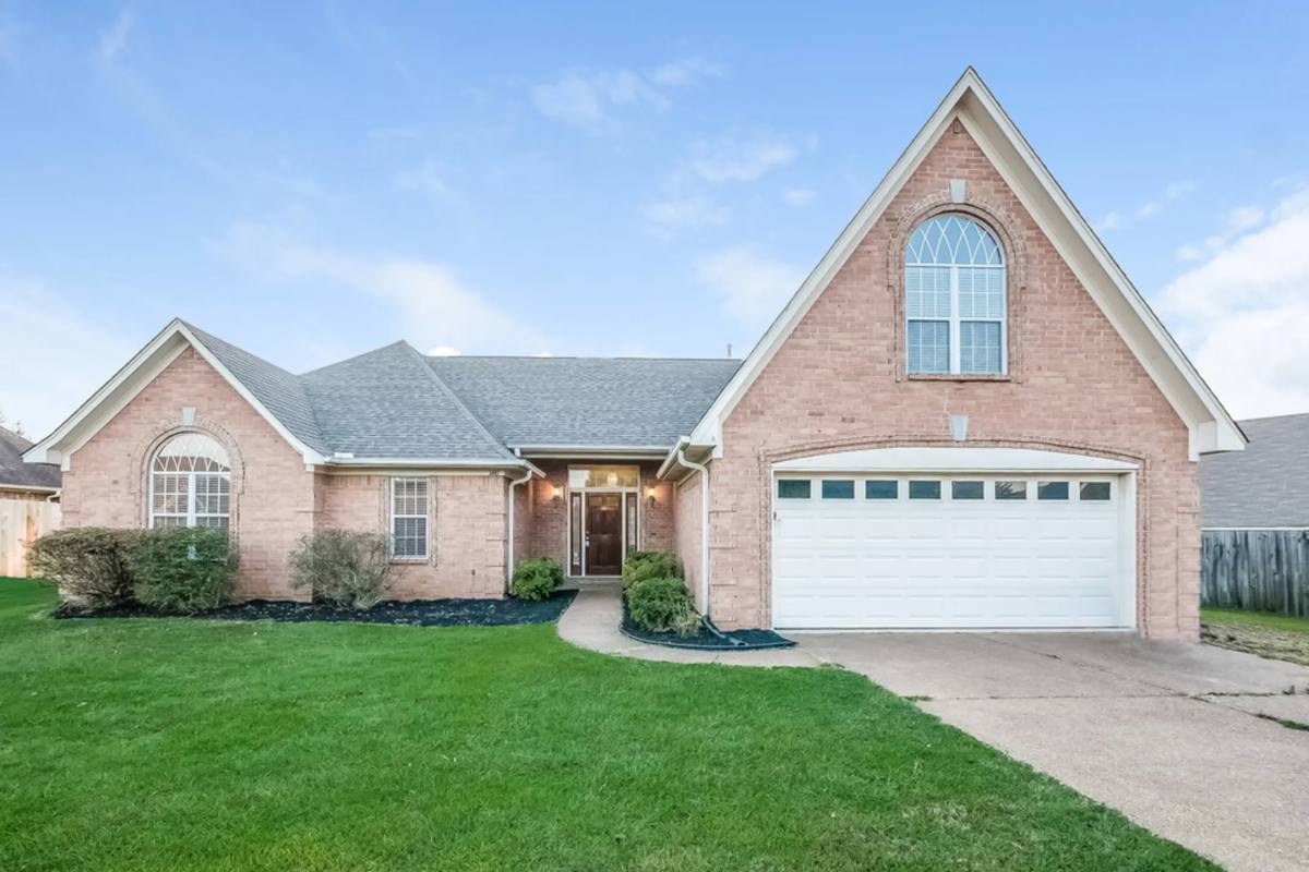 House for rent at 1441 Siskin Dr, Cordova, TN 38016