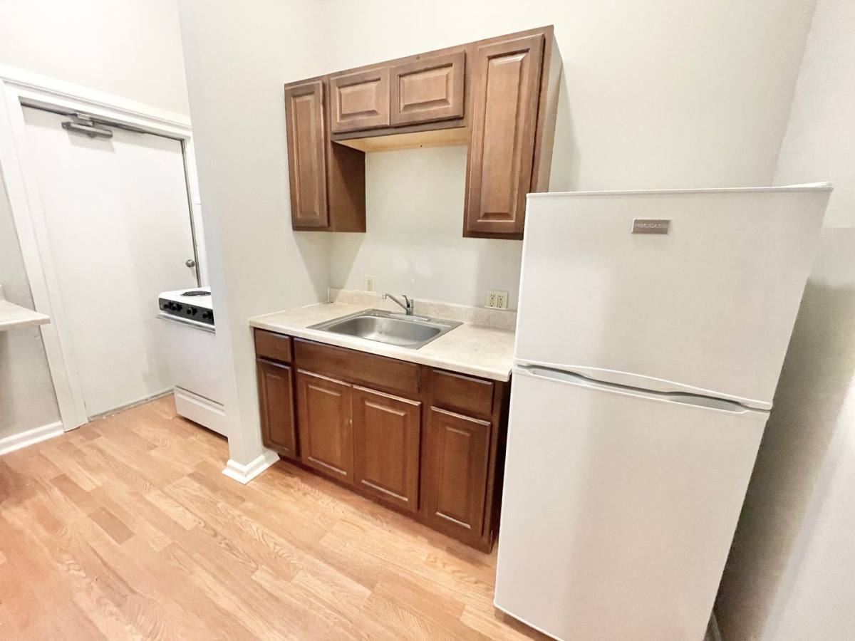 Apartment for rent at 1718-34 E Lafayette Place, Milwaukee, WI 53202