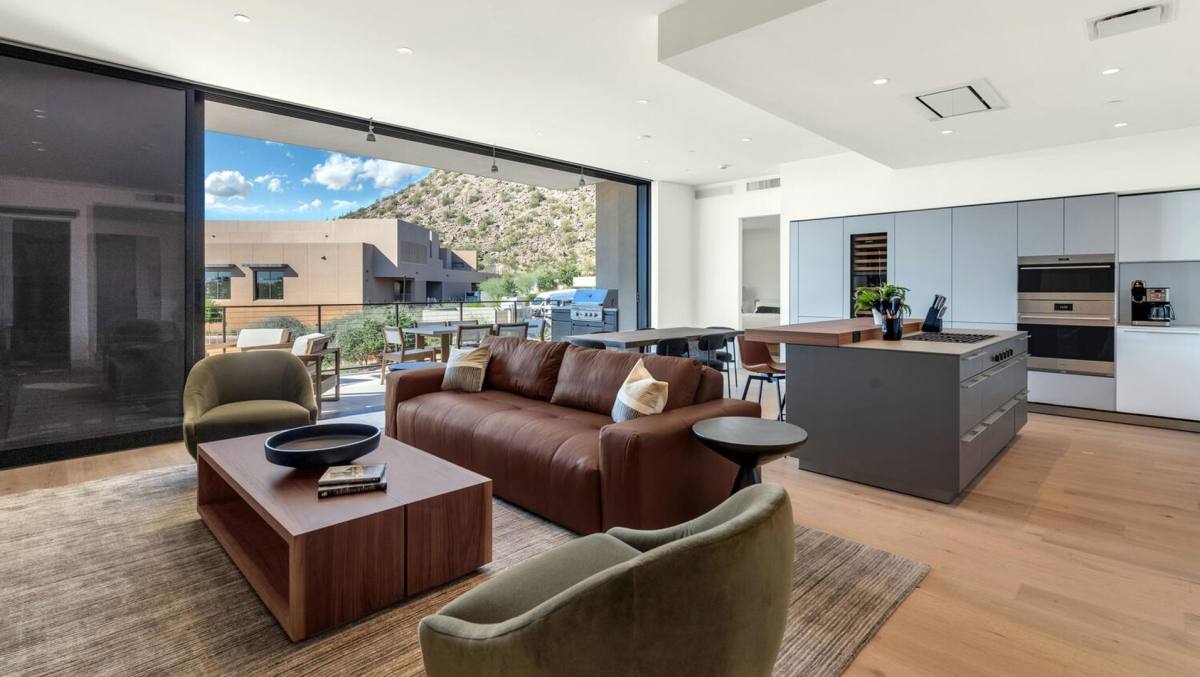 House for rent at 4849 N Camelback Ridge Rd #B203, Scottsdale, AZ 85251