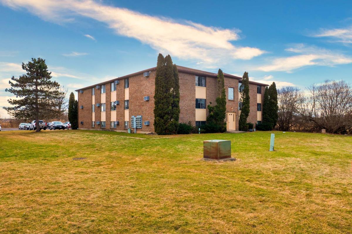 Apartment for rent at 6371 Robinson Rd; 6578-6592 Dysinger Rd, Lockport, NY 14094