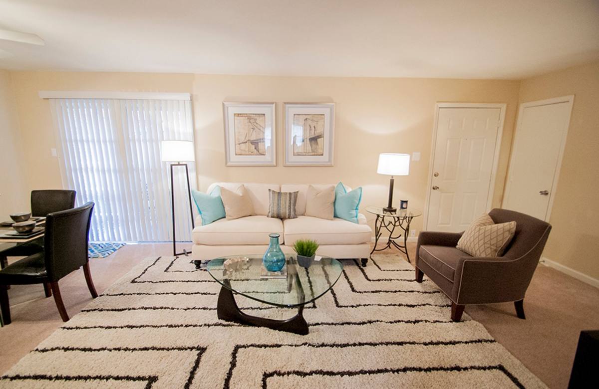 Townhouse for rent at 3127 Transcontinental, Metairie, LA 70003