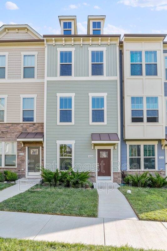 Townhouse for rent at 8824 Shady Pines Dr, Frederick, MD 21704