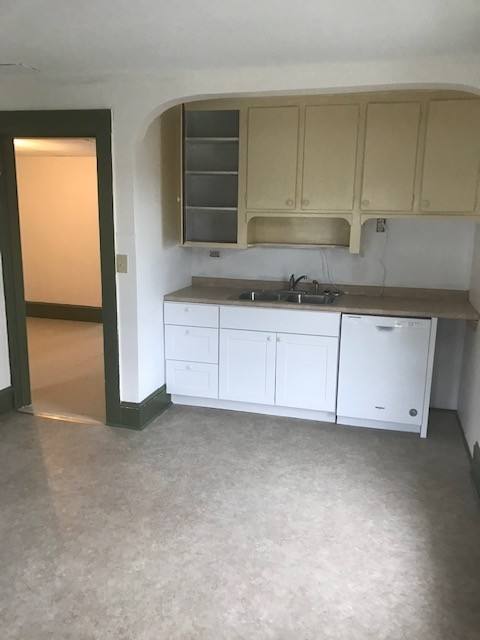 Apartment for rent at 9-11 Central St, Windsor, VT 05089