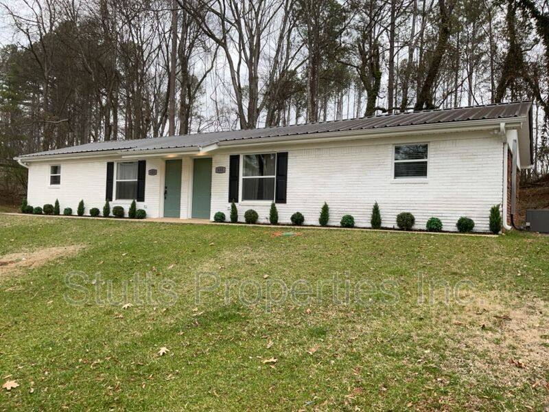 House for rent at 635 Rivermont Rd, Florence, AL 35634