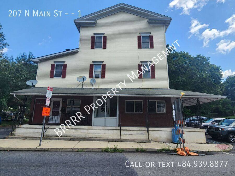 Apartment for rent at 207 N Main St #1, Bangor, PA 18013