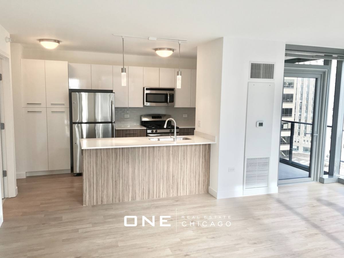 Apartment for rent at 333 W Wolf Point Plaza #5, Chicago, IL 60654