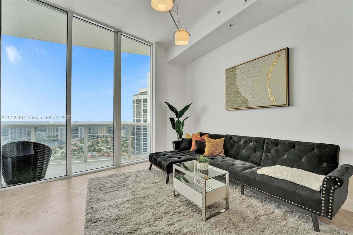 Apartment for rent at 18101 Collins Ave #PH206, North Miami Beach, FL 33160