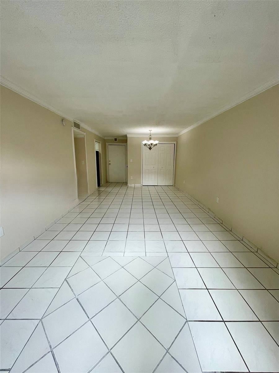 Apartment for rent at 5625 W 20th Ave, Hialeah, FL 33012