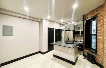 Apartment for rent at 340 E 58th St #33, New York, NY 10022