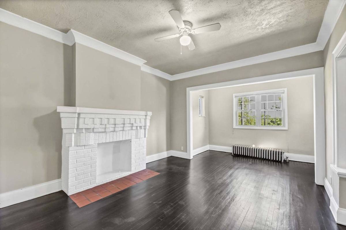 Apartment for rent at 10621 Detroit Ave, Cleveland, OH 44102