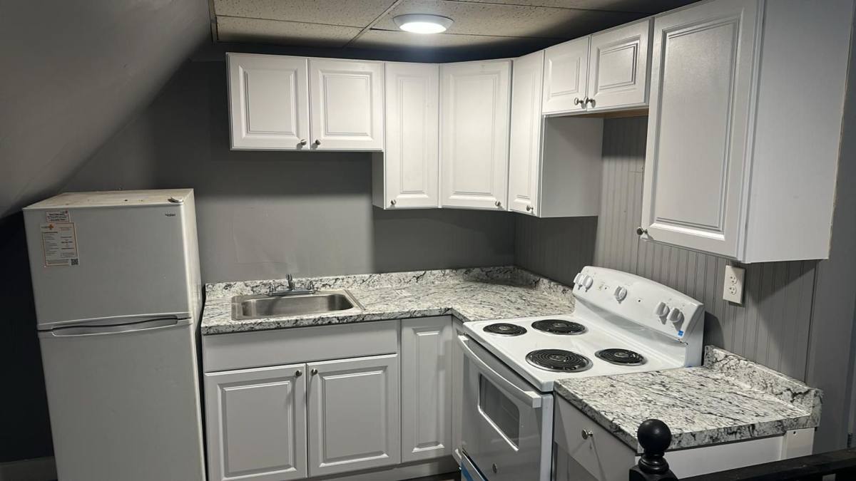Apartment for rent at 128 Mill St, Springfield, MA 01108
