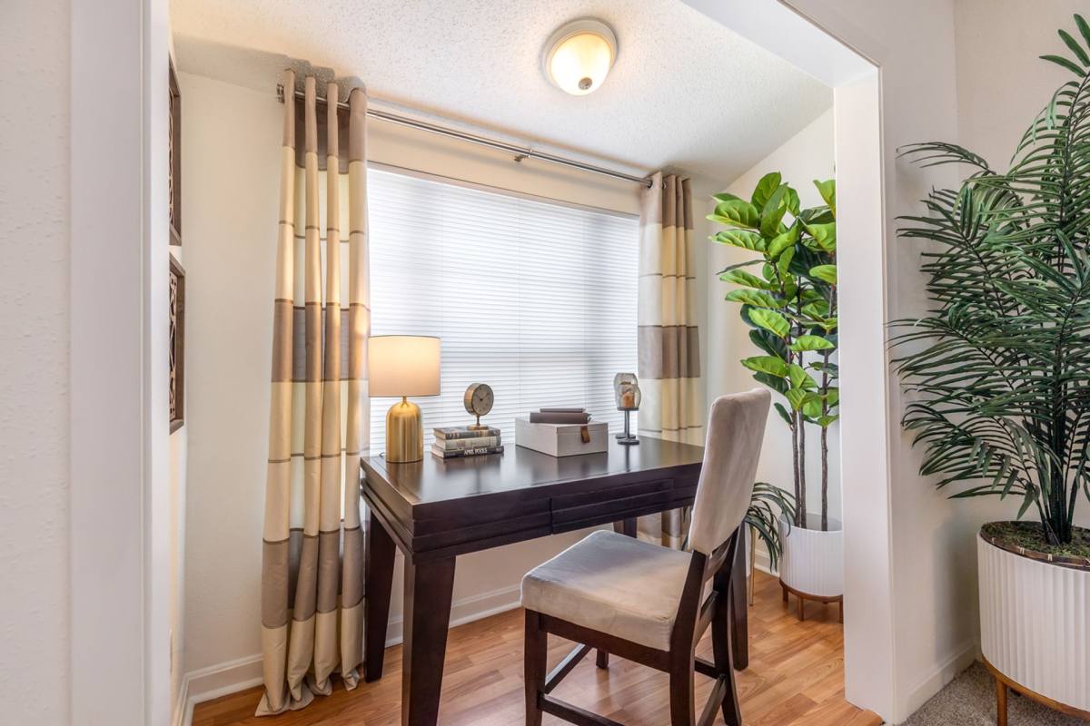 Apartment for rent at 3901 N-I10 Service Rd, Metairie, LA 70002
