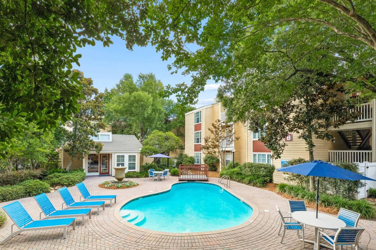 Apartment for rent at 3901 N-I10 Service Rd, Metairie, LA 70002