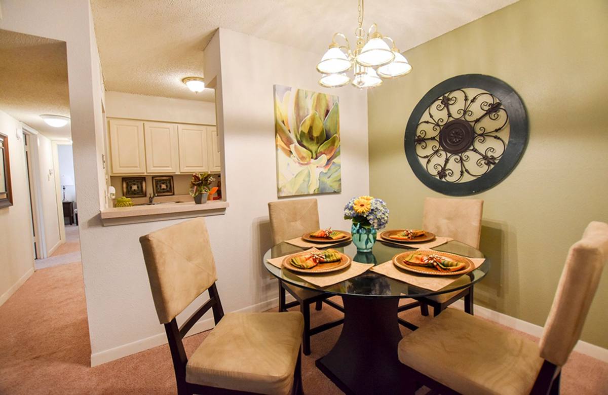 Apartment for rent at 3912 S I-10 Service Rd, Metairie, LA 70001