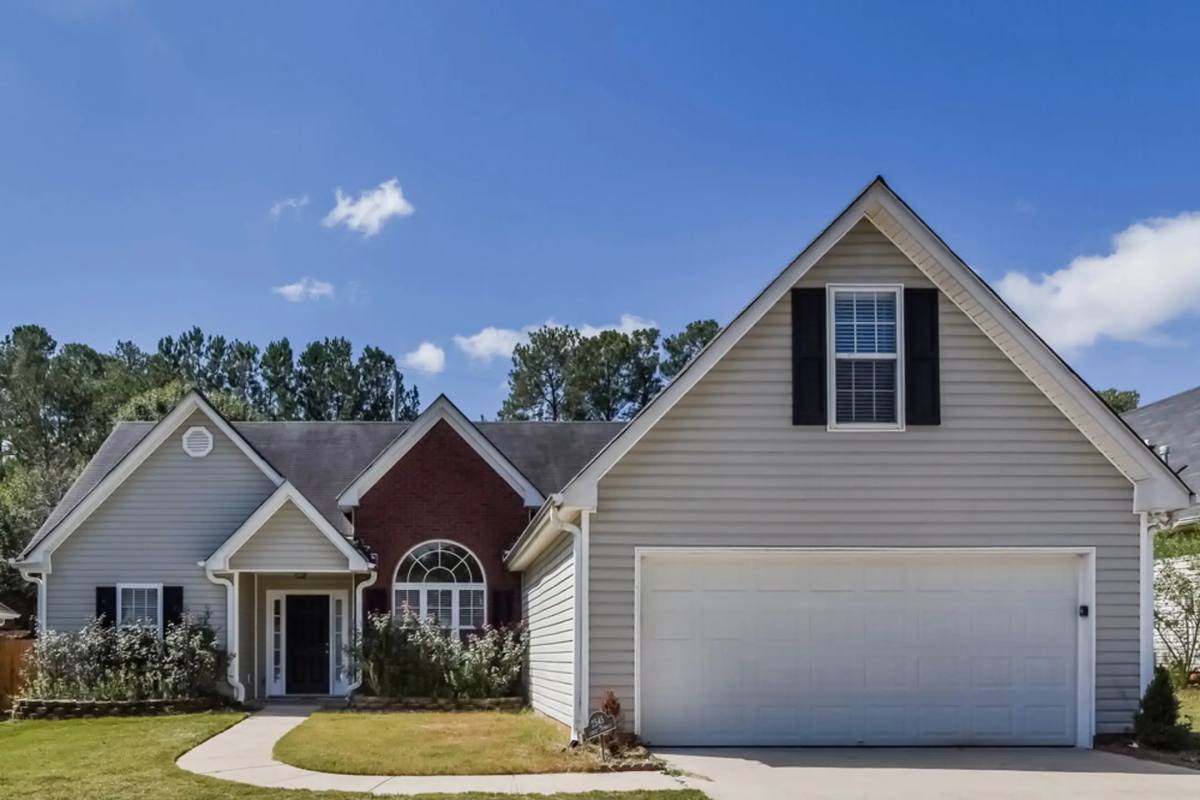 House for rent at 2545 Turtle Terrace, Grayson, GA 30017