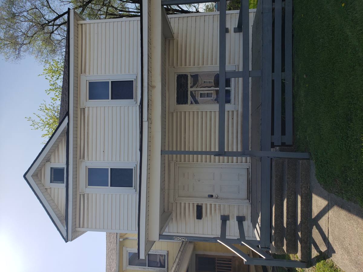 House for rent at 304 Garfield St, Middletown, OH 45044