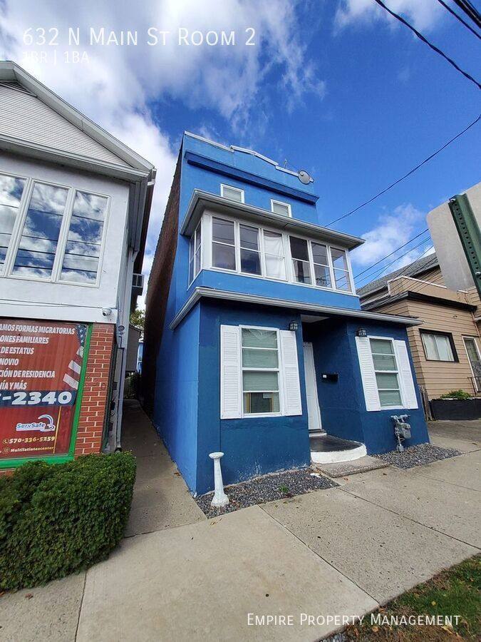 Apartment for rent at 632 N Main St Room #2, Wilkes Barre, PA 18705