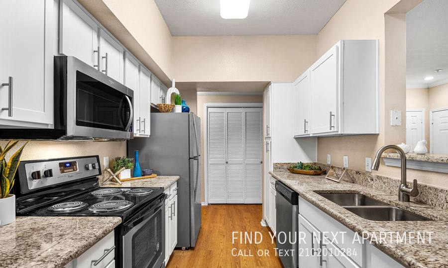 Apartment for rent at 13117 Huebner Rd, San Antonio, TX 78230