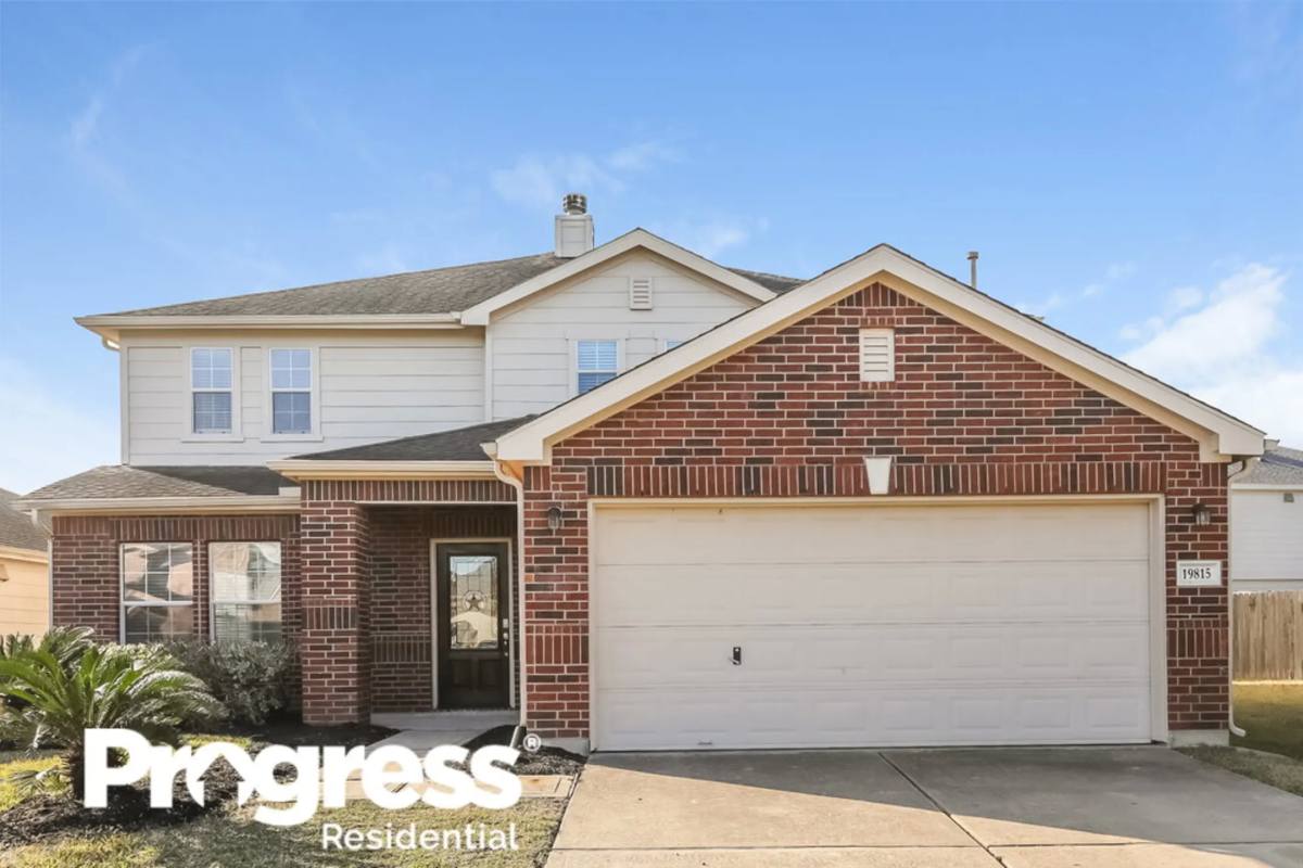 House for rent at 19815 Hollington Dr, Tomball, TX 77375