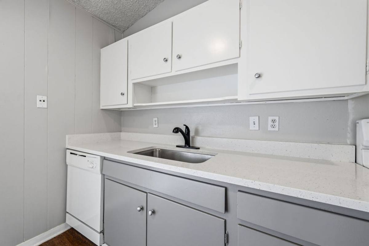Apartment for rent at 620 W 51st, Austin, TX 78751