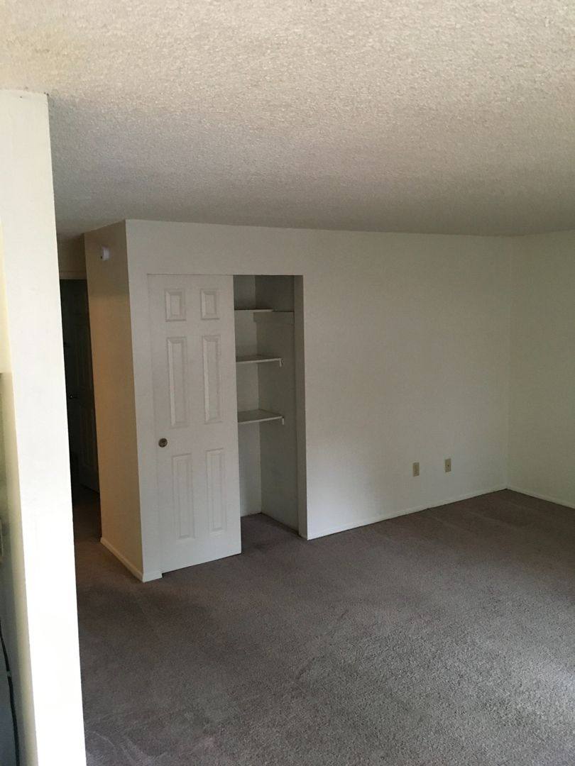 Apartment for rent at 800 Liberty St, Bellingham, WA 98225
