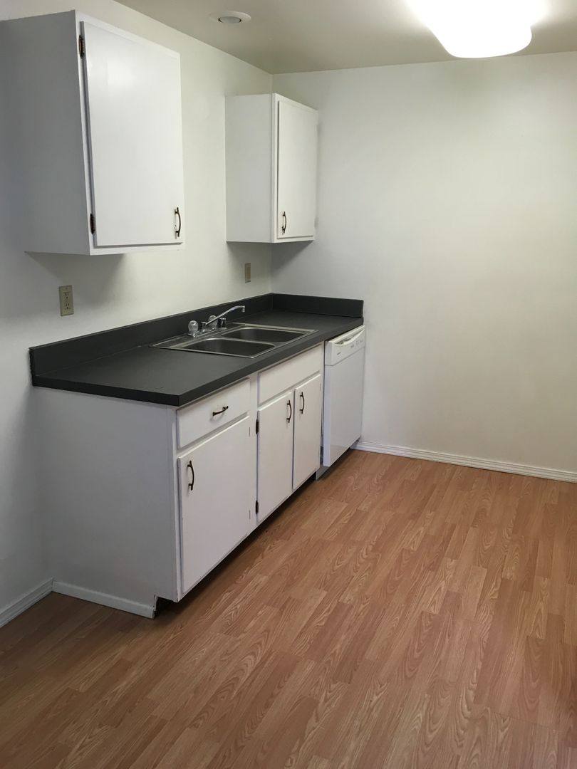 Apartment for rent at 800 Liberty St, Bellingham, WA 98225