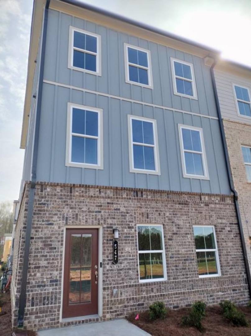 Townhouse for rent at 547 Hardy Dr, Acworth, GA 30102