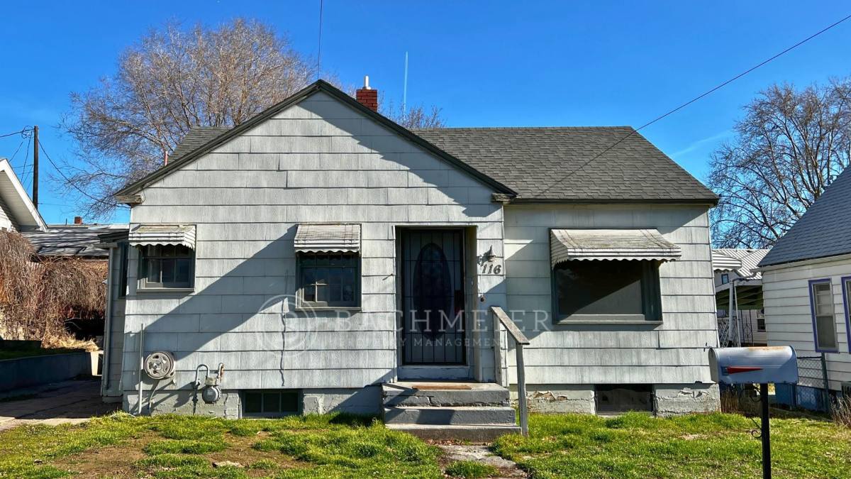 House for rent at 116 NW 12th St, Pendleton, OR 97801